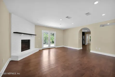 131 Tarrasa Drive Jacksonville FL 32225