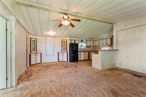 116 Iowa Street Crescent City FL 32112