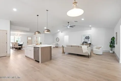 7556 Ortega Bluff Parkway Jacksonville FL 32244