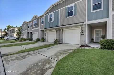 1311 Salt Ridge Avenue Jacksonville FL 32218