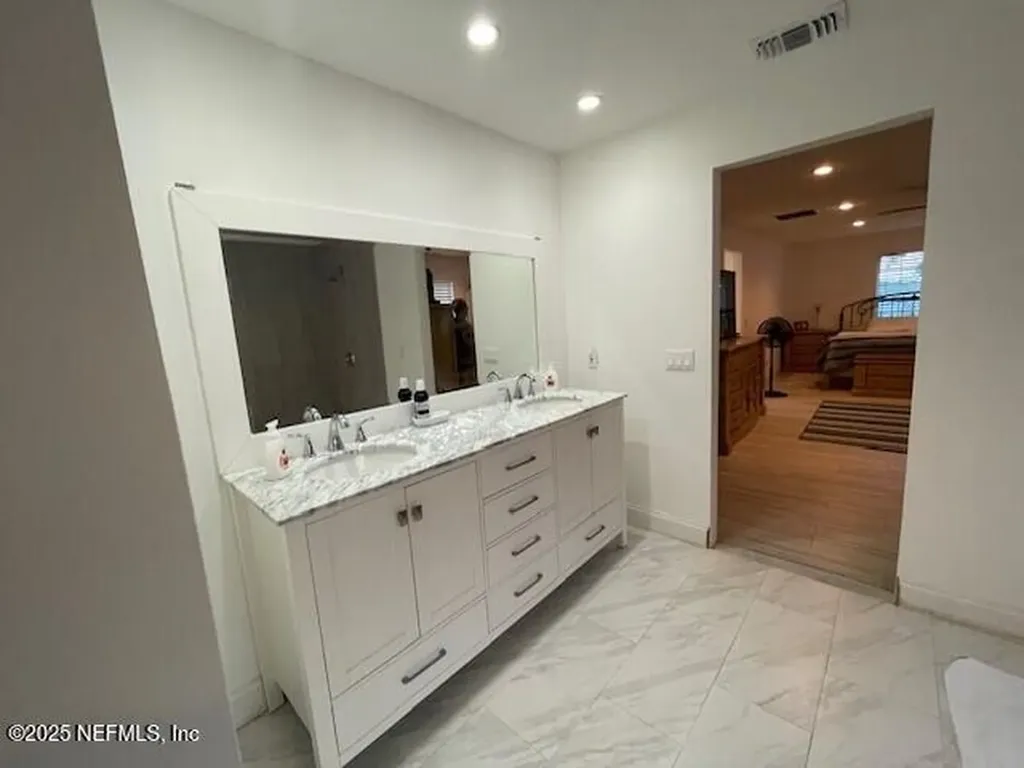 5459 Morse Avenue Jacksonville FL 32244