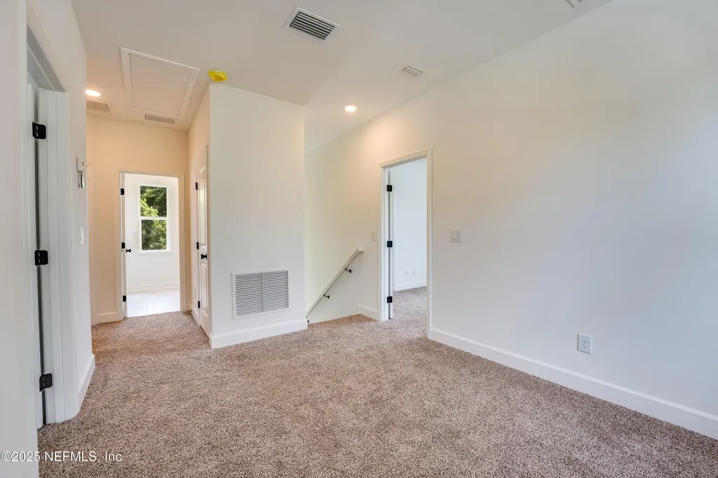 411 E 1st Street Jacksonville FL 32206