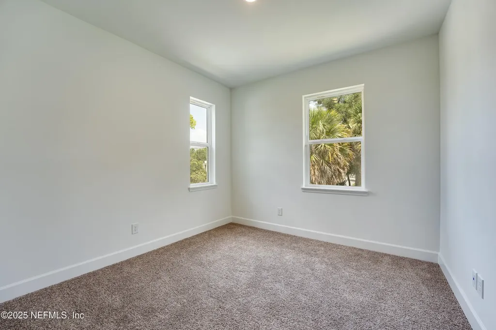 411 E 1st Street Jacksonville FL 32206