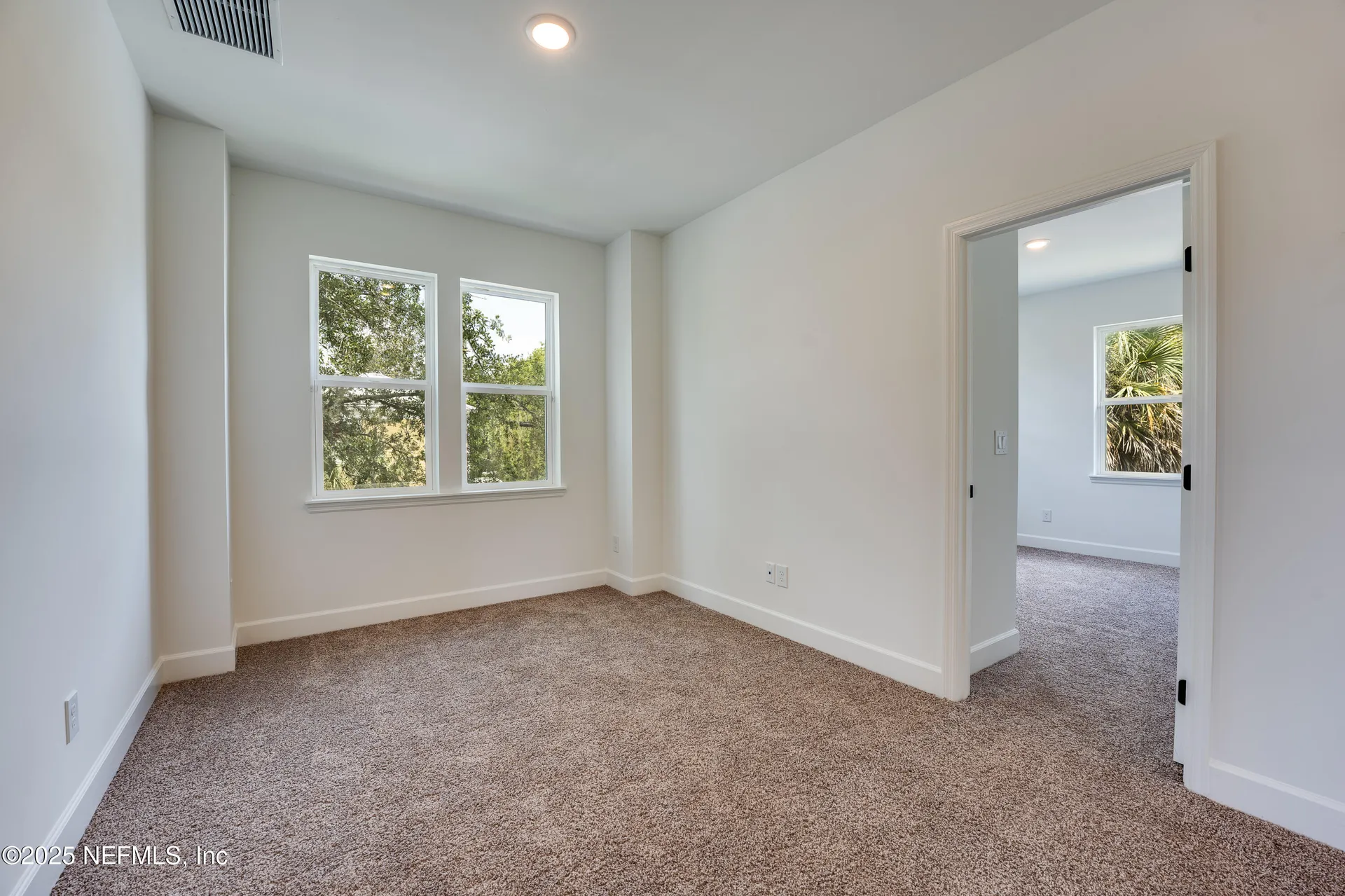 411 E 1st Street Jacksonville FL 32206