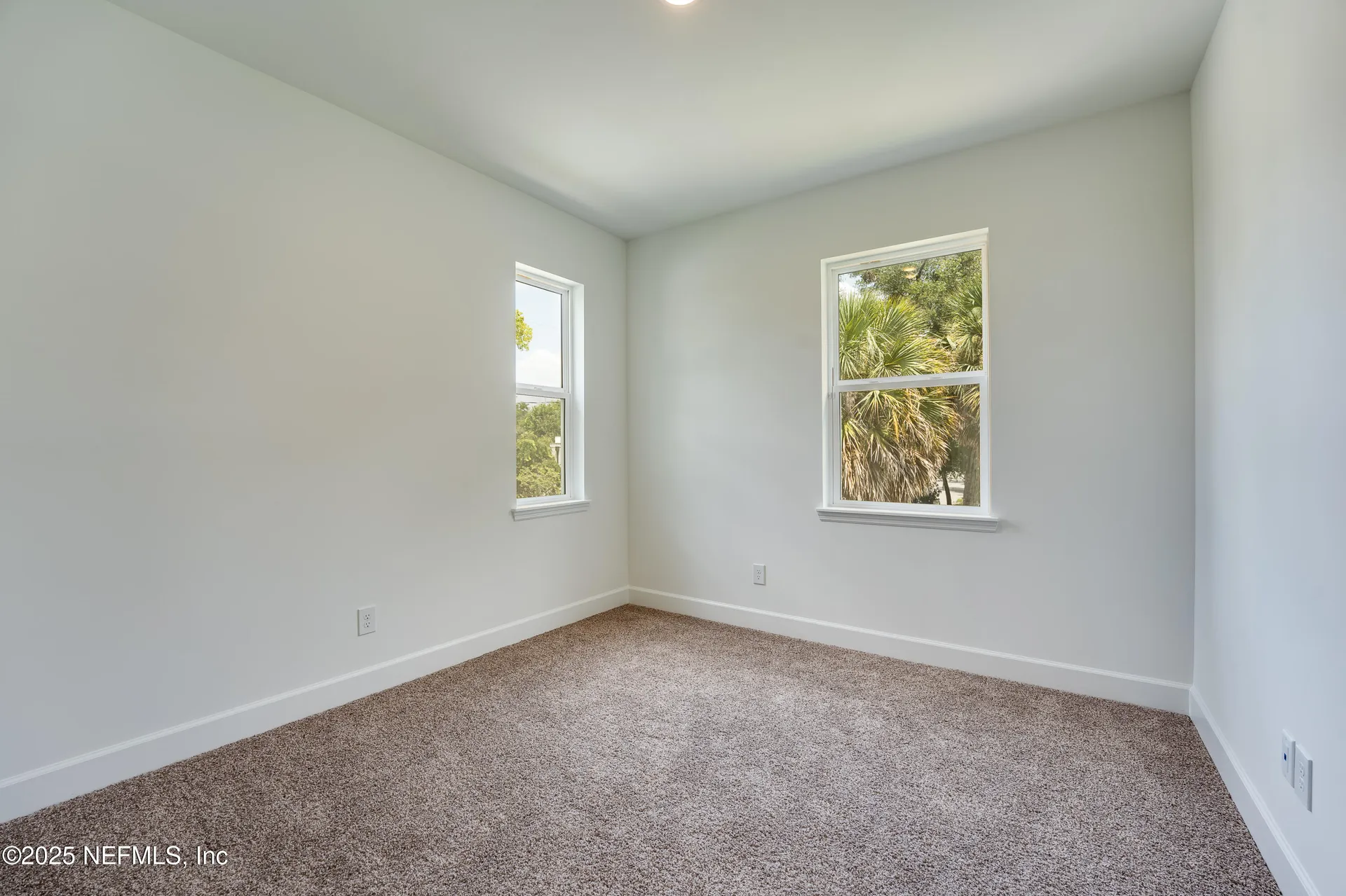 411 E 1st Street Jacksonville FL 32206