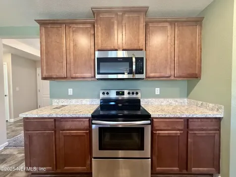 2144 Pebble Point Drive Green Cove Springs FL 32043