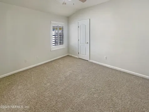 680 Lady Lake Road W Jacksonville FL 32218