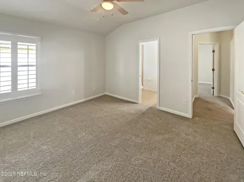 680 Lady Lake Road W Jacksonville FL 32218