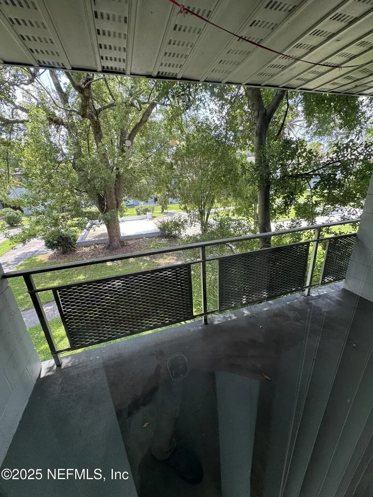 2441 Spring Park Road Jacksonville FL 32207