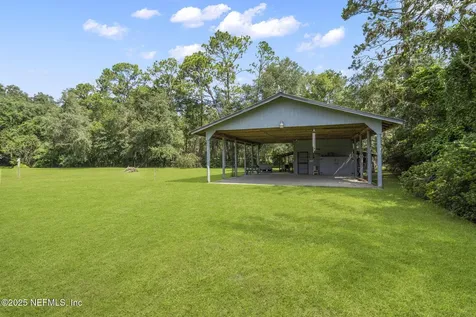 5893 George Hodges Road Macclenny FL 32063