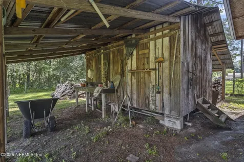 5893 George Hodges Road Macclenny FL 32063