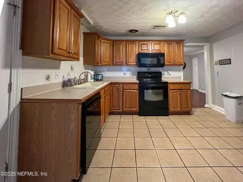 8339 Holly Hill Cove Jacksonville FL 32221