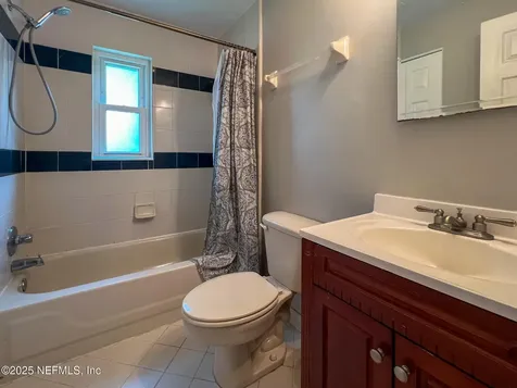 8339 Holly Hill Cove Jacksonville FL 32221