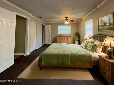 8339 Holly Hill Cove Jacksonville FL 32221