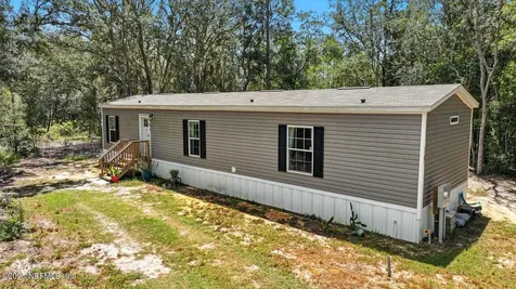 1141 Donovan Avenue Interlachen FL 32148