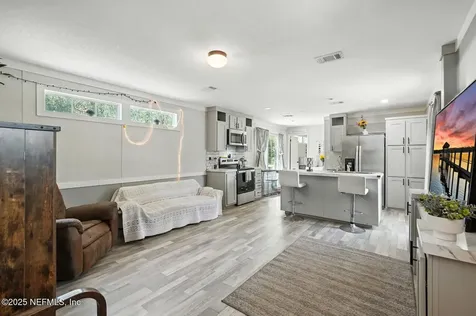 1141 Donovan Avenue Interlachen FL 32148