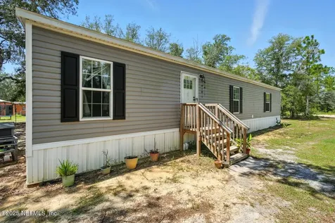 1141 Donovan Avenue Interlachen FL 32148