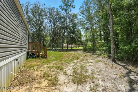 1141 Donovan Avenue Interlachen FL 32148