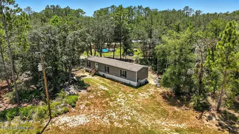 1141 Donovan Avenue Interlachen FL 32148
