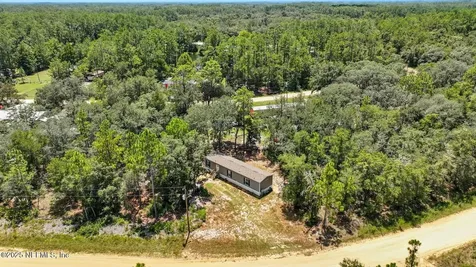 1141 Donovan Avenue Interlachen FL 32148