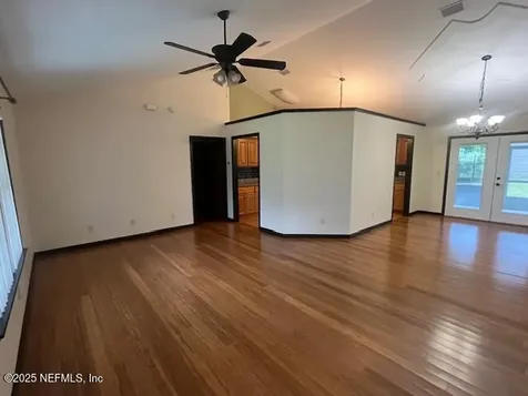 122 Underwood Drive Palatka FL 32177