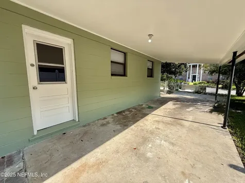 2271 W 10th Street Jacksonville FL 32209