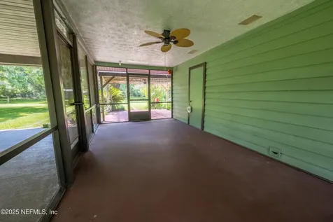 1492 NW County Road 125 Lawtey FL 32058