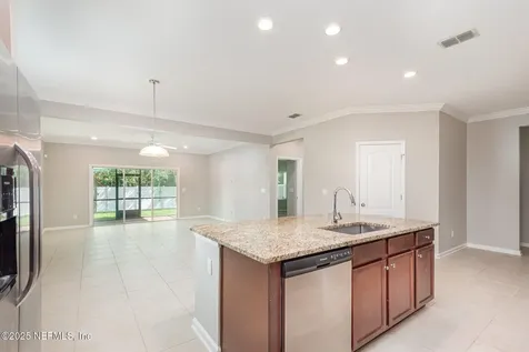 16174 Blossom Lake Drive Jacksonville FL 32218