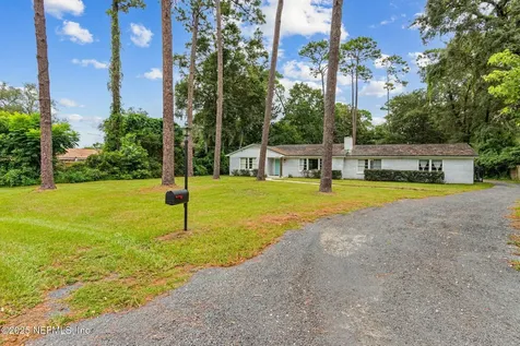 1625 East Road Jacksonville FL 32216