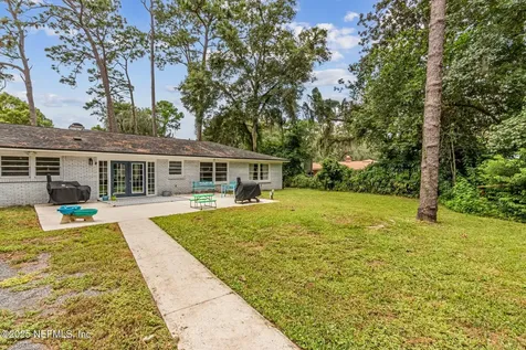 1625 East Road Jacksonville FL 32216