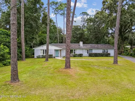 1625 East Road Jacksonville FL 32216