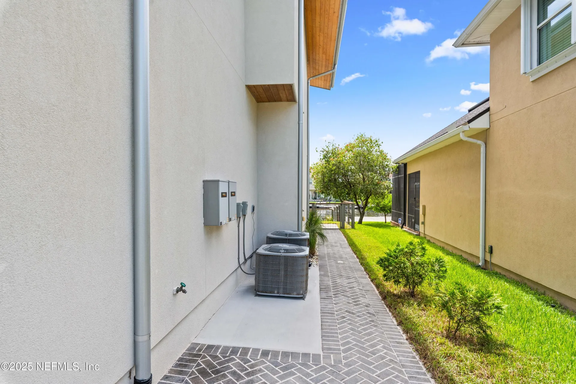 11050 Harbor Cay Court Jacksonville FL 32225