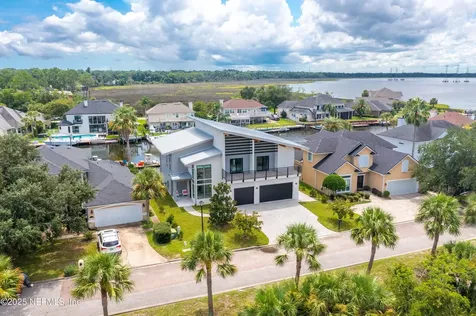 11050 Harbor Cay Court Jacksonville FL 32225