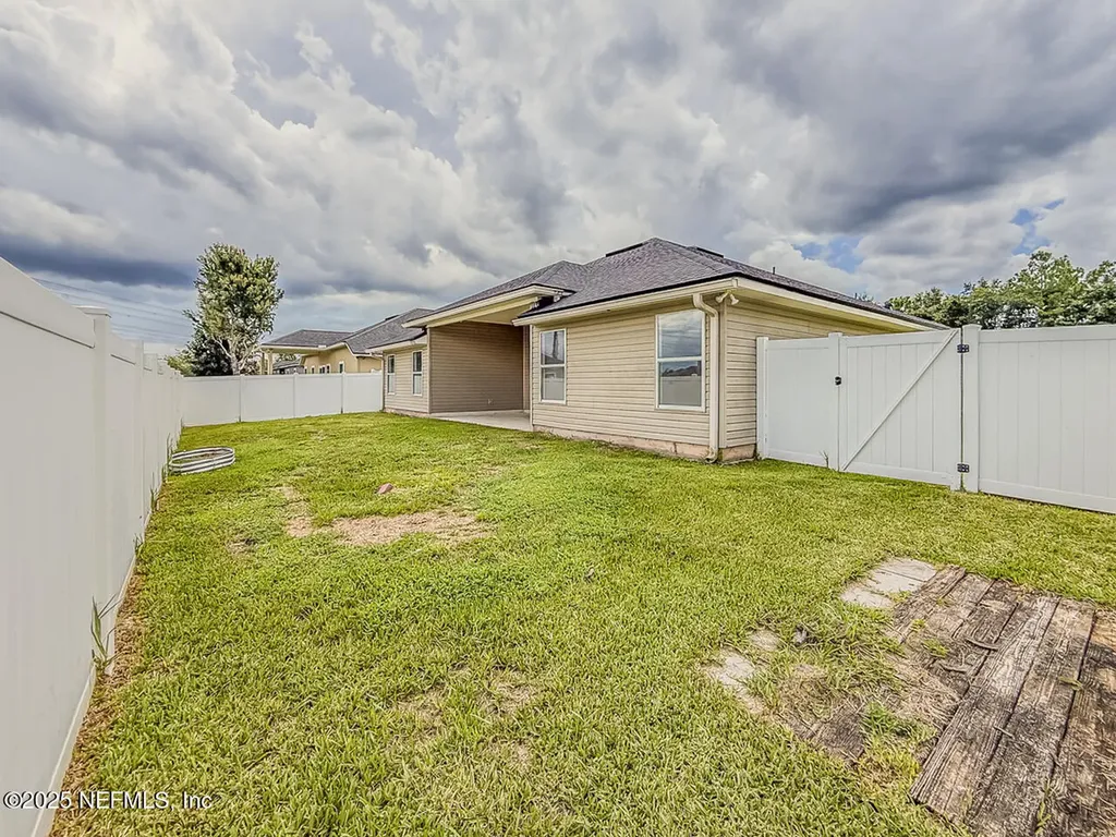 4053 Trail Ridge Road Middleburg FL 32068