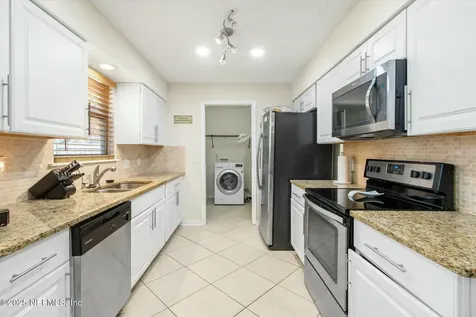 6080 Gulf Road W Jacksonville FL 32244