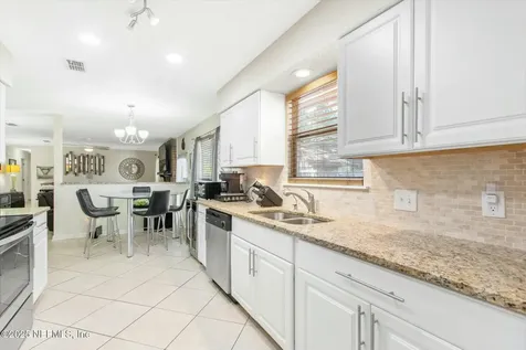 6080 Gulf Road W Jacksonville FL 32244