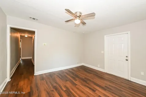 6848 Tinkerbell Lane Jacksonville FL 32210