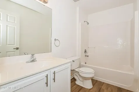 16 Reeding Ridge Drive W Jacksonville FL 32225