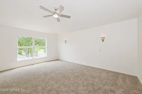 16 Reeding Ridge Drive W Jacksonville FL 32225