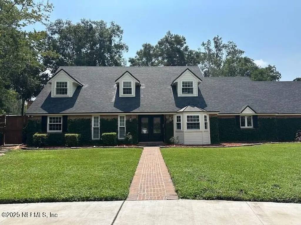 2912 Isser Court Jacksonville FL 32257