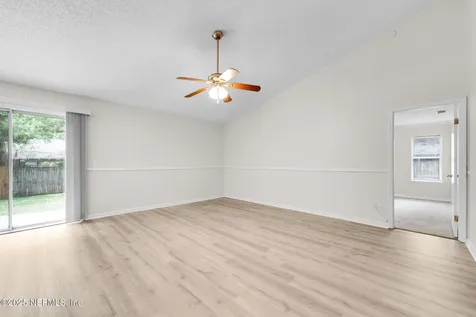 6226 Countryman Lane E Jacksonville FL 32244