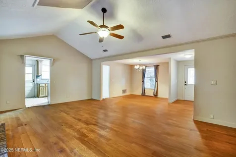 12215 Mayors Drive Jacksonville FL 32223