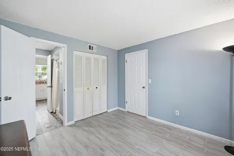 10646 Berghley Court N Jacksonville FL 32257