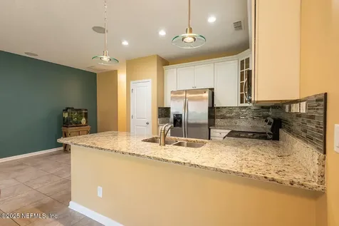 9439 High Meadow Lane Jacksonville FL 32225
