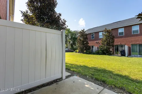 9439 High Meadow Lane Jacksonville FL 32225