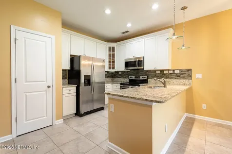 9439 High Meadow Lane Jacksonville FL 32225
