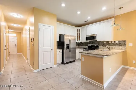 9439 High Meadow Lane Jacksonville FL 32225