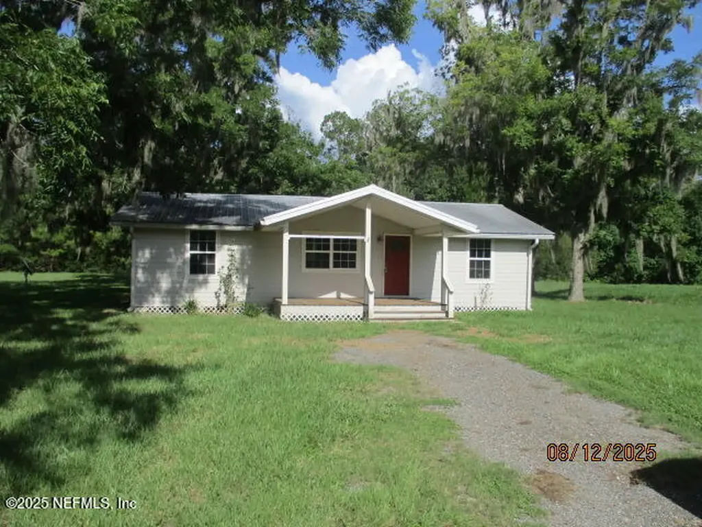 24839 NW 22nd Avenue Lawtey FL 32058