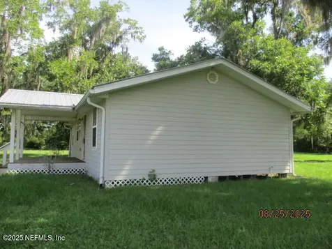 24839 NW 22nd Avenue Lawtey FL 32058