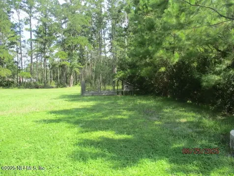 24839 NW 22nd Avenue Lawtey FL 32058